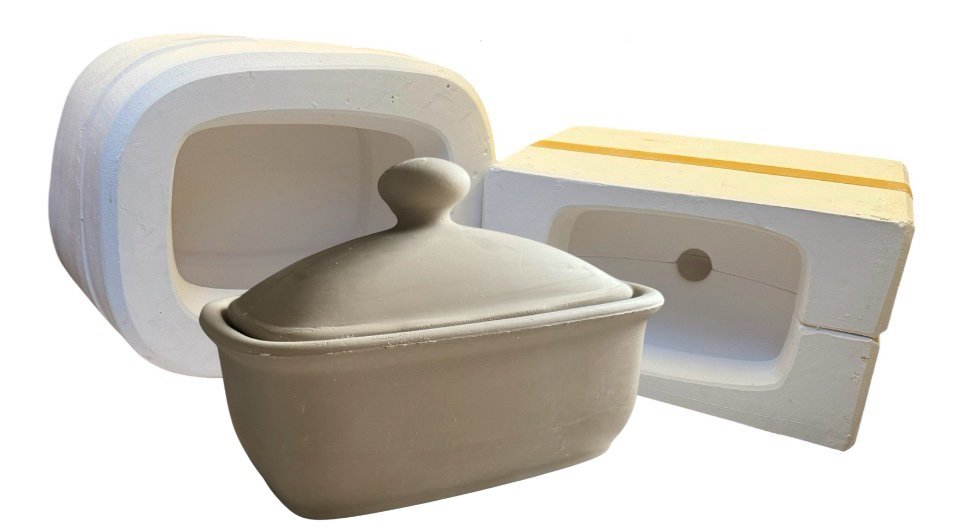 Butter or cheese dish with lid home style